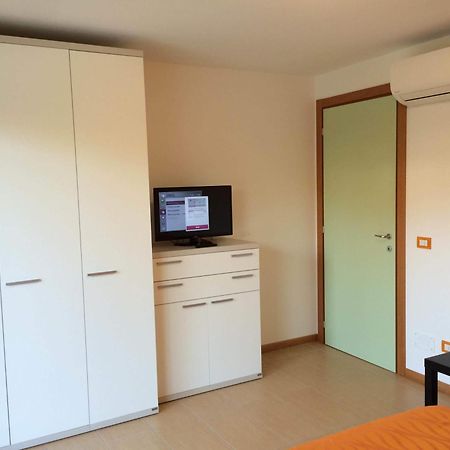 Residenza Villa Flores เบลลาเรีย-อีเจอา มารีนา ห้อง รูปภาพ