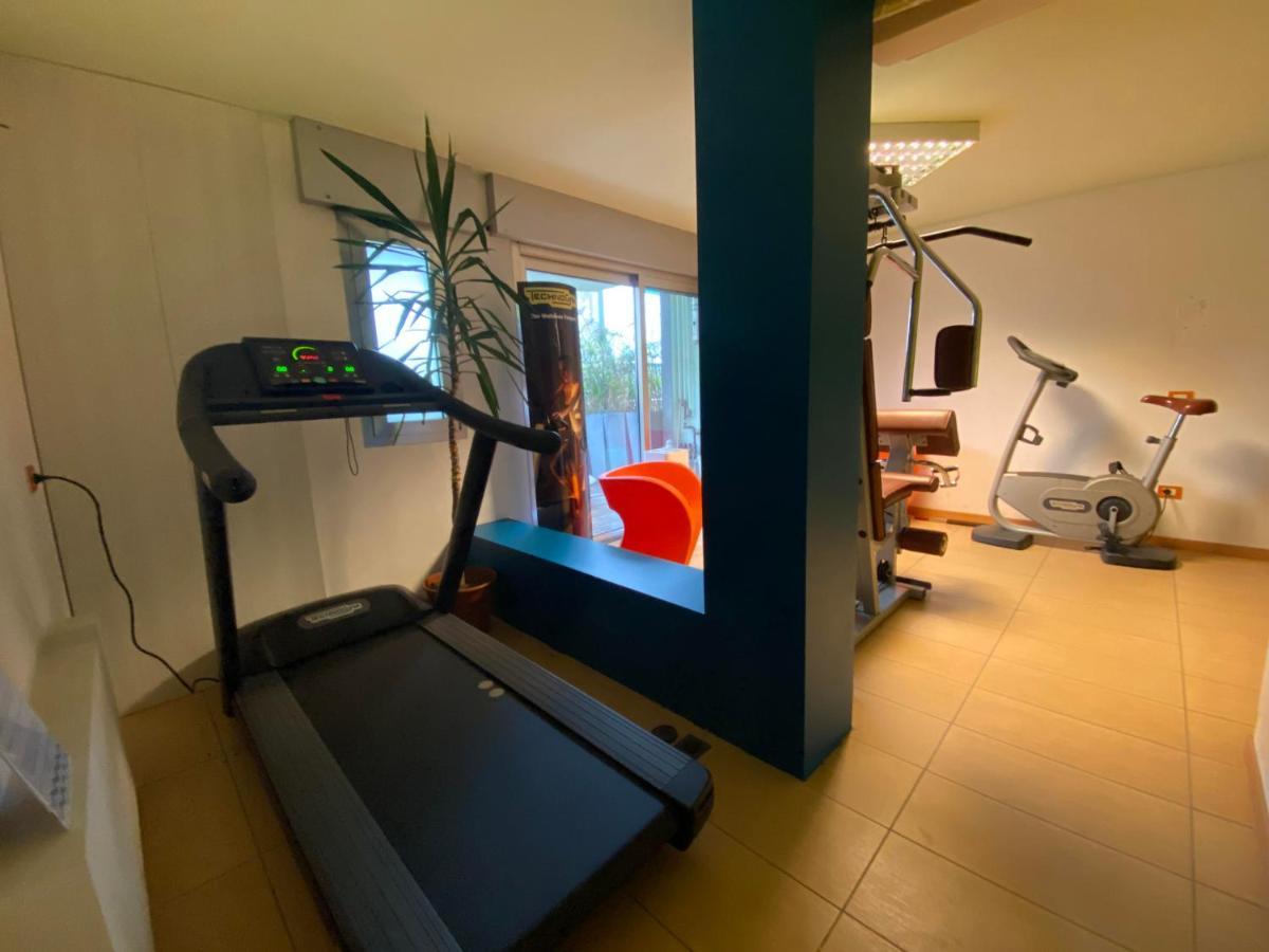 Residenza Villa Flores เบลลาเรีย-อีเจอา มารีนา ภายนอก รูปภาพ