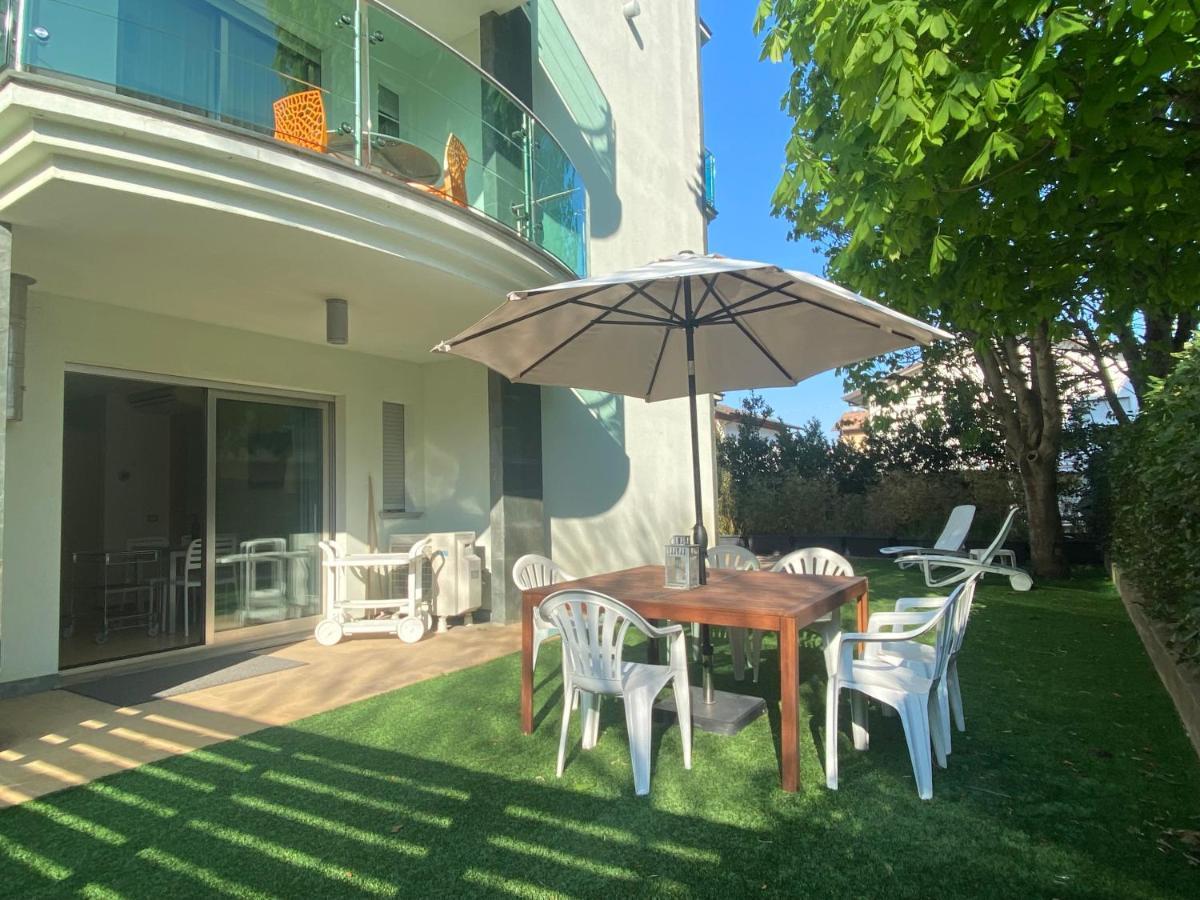 Residenza Villa Flores เบลลาเรีย-อีเจอา มารีนา ภายนอก รูปภาพ