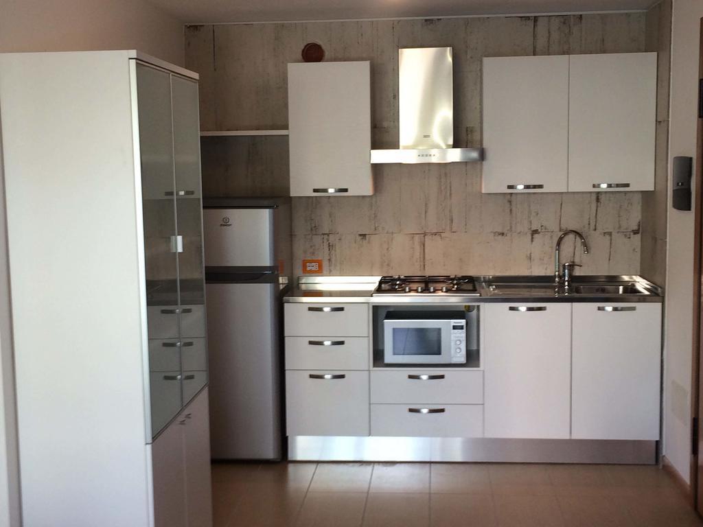 Residenza Villa Flores เบลลาเรีย-อีเจอา มารีนา ห้อง รูปภาพ