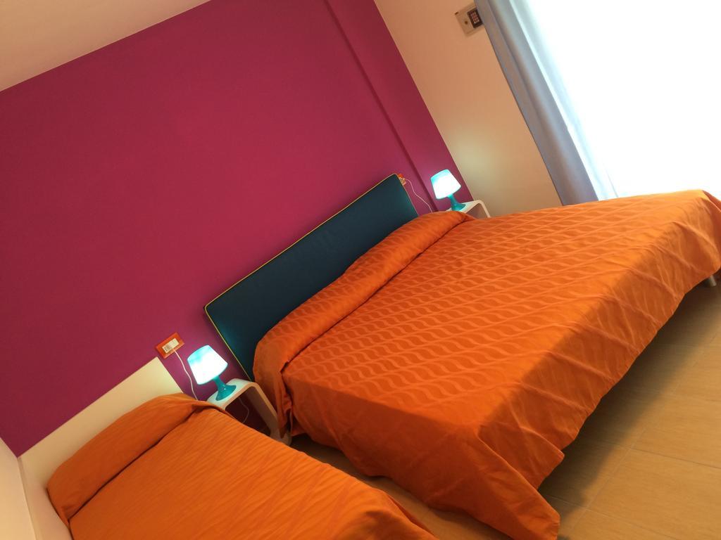 Residenza Villa Flores เบลลาเรีย-อีเจอา มารีนา ภายนอก รูปภาพ